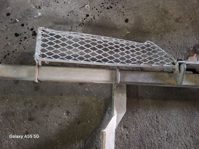 bontott FORD TRANSIT Vonóhorog