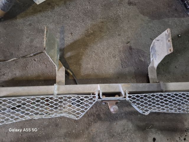 bontott FORD TRANSIT Vonóhorog