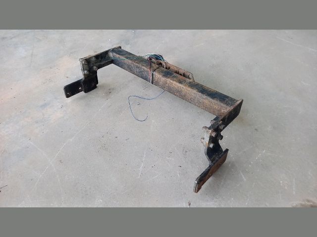 bontott FORD TRANSIT Vonóhorog