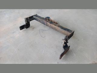 bontott FORD TRANSIT Vonóhorog