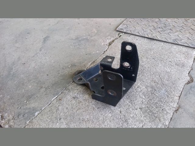 bontott FORD TRANSIT Vonószem