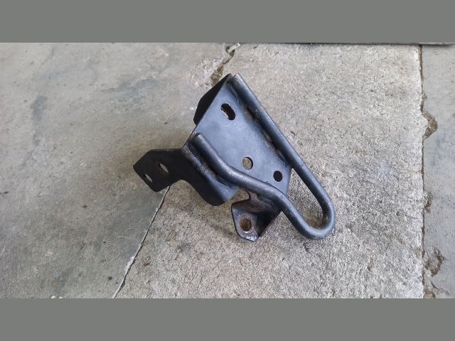 bontott FORD TRANSIT Vonószem