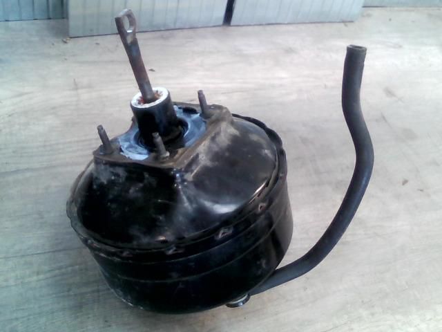 bontott FORD USA EXPLORER Fékrásegítő