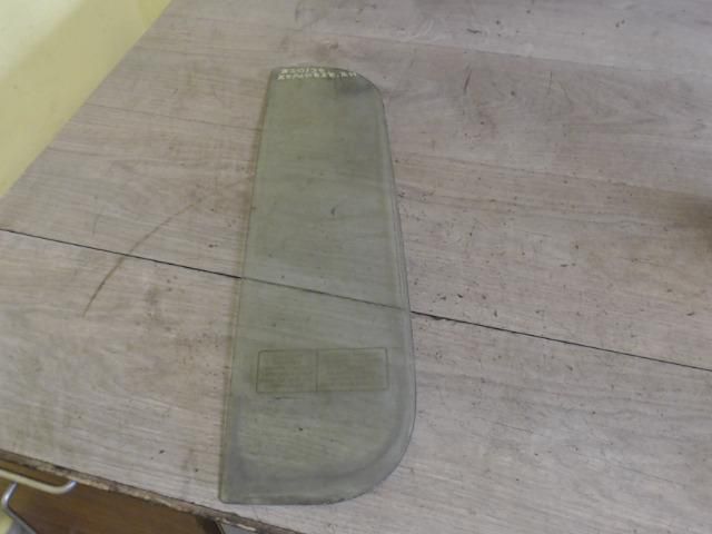 bontott FORD USA EXPLORER Bal hátsó Fixüveg (Ajtóban)