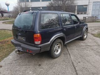 bontott FORD USA EXPLORER Jobb első Sárvédő