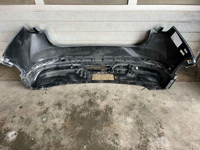 bontott FORD USA MUSTANG Hátsó Lökhárító (Üresen)