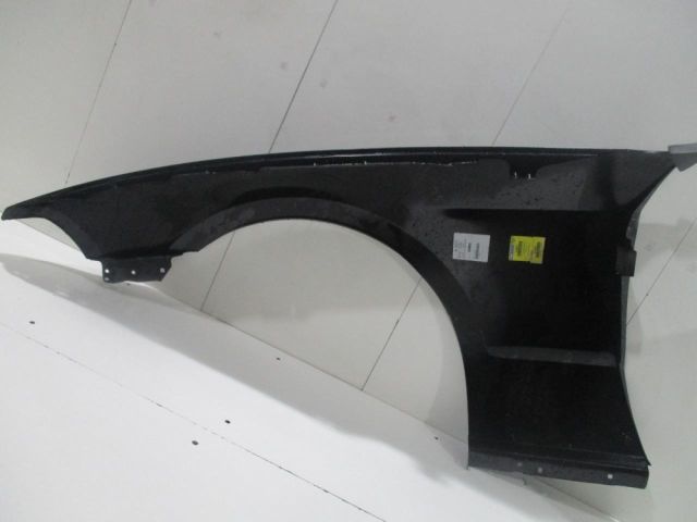 bontott FORD USA MUSTANG V Jobb első Sárvédő