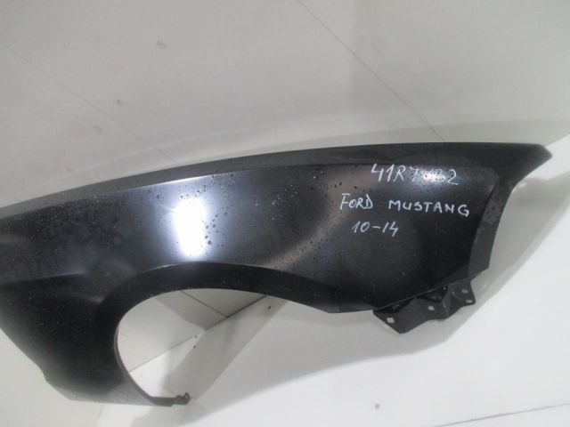 bontott FORD USA MUSTANG V Jobb első Sárvédő