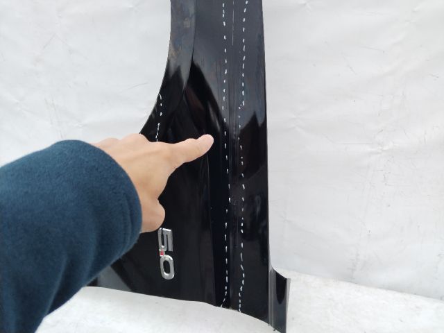 bontott FORD USA MUSTANG VI Bal első Sárvédő