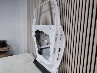 bontott GENESIS GV80 Bal hátsó Ajtó (Üres lemez)