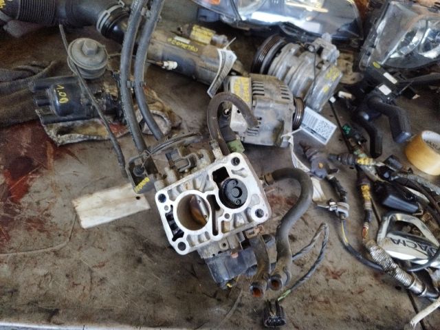 bontott GEO METRO Központi Injektor