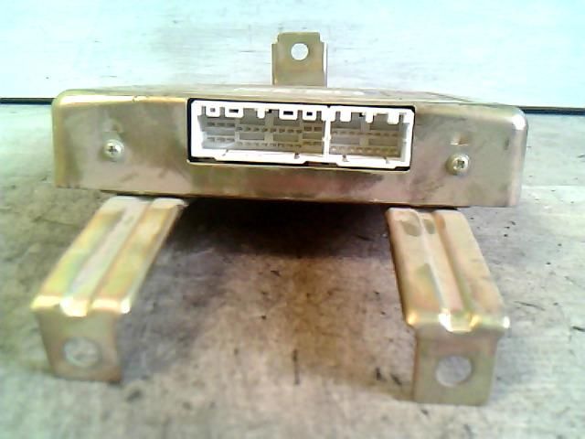 bontott GEO METRO Motorvezérlő