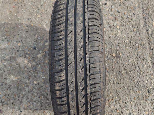 bontott   Gumiabroncs (1 db)