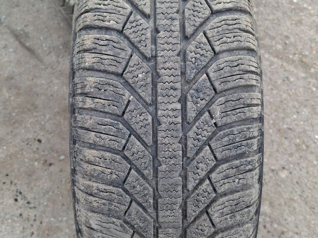 bontott   Gumiabroncs (1 db)