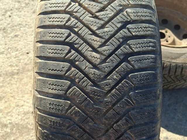 bontott   Gumiabroncs (1 db)