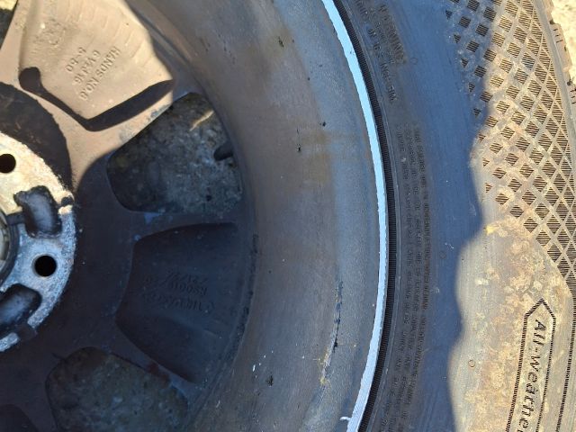 bontott   Gumiabroncs (1 db)