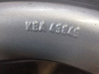 bontott   Gumiabroncs Szett