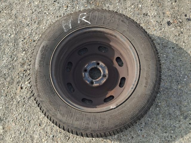 bontott   Gumiabroncs Szett