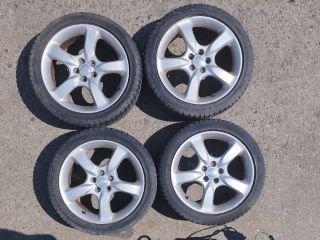 bontott   Gumiabroncs Szett