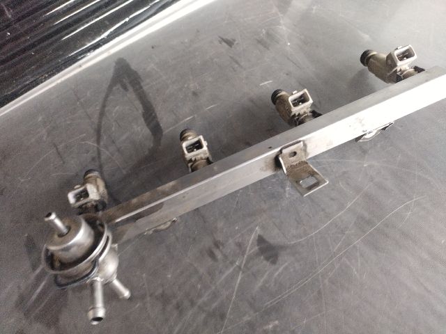 bontott HONDA ACCORD Porlasztó Sor / Híd