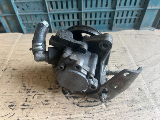 bontott HONDA ACCORD Kormányszervó Motor (Hidraulikus)