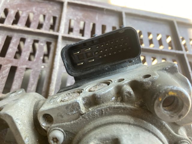 bontott HONDA ACCORD ABS Kocka