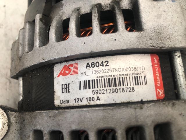 bontott HONDA ACCORD Generátor