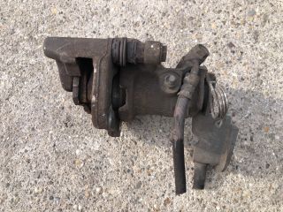 bontott HONDA ACCORD Jobb hátsó Féknyereg Munkahengerrel