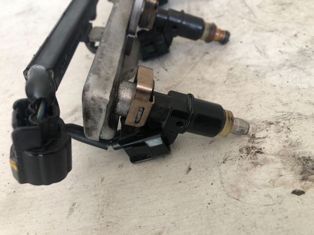 bontott HONDA ACCORD Porlasztó Sor / Híd