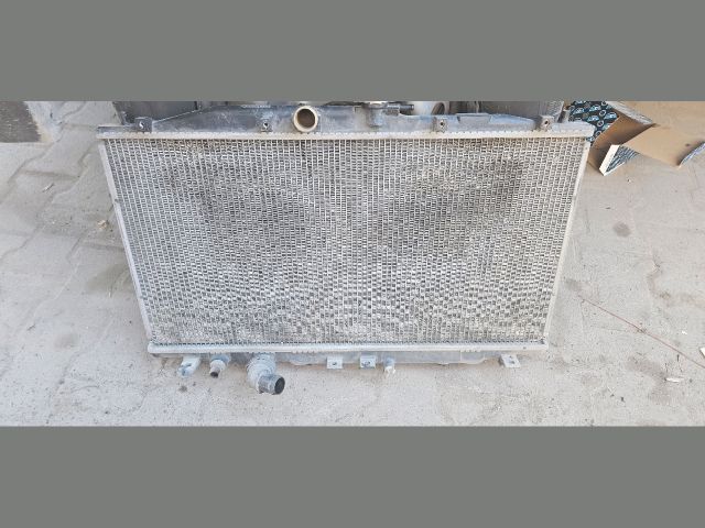 bontott HONDA ACCORD Vízhűtő Radiátor (Klímás)