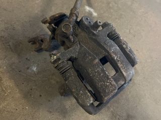 bontott HONDA ACCORD Jobb hátsó Féknyereg Munkahengerrel