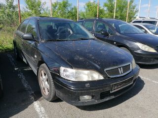 bontott HONDA ACCORD Motor (Fűzött blokk hengerfejjel)
