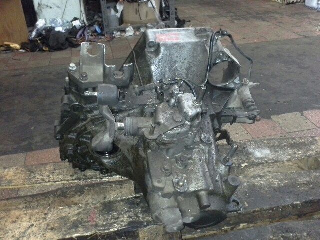 bontott HONDA ACCORD Váltó (Mechanikus)