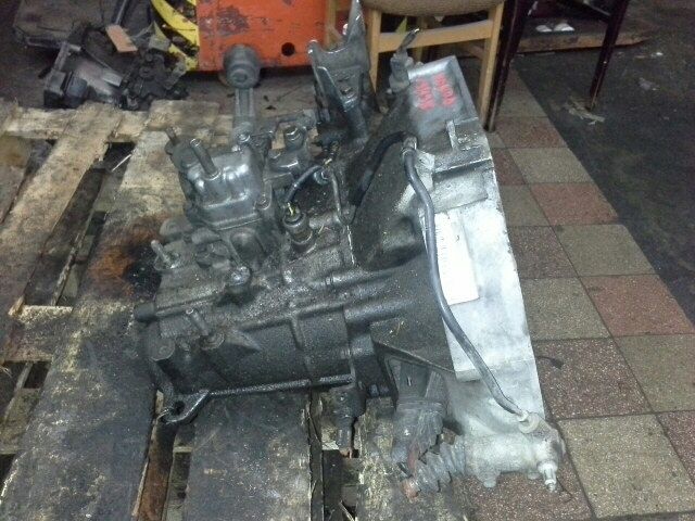 bontott HONDA ACCORD Váltó (Mechanikus)