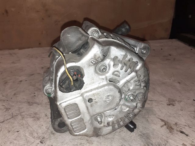 bontott HONDA ACCORD Generátor