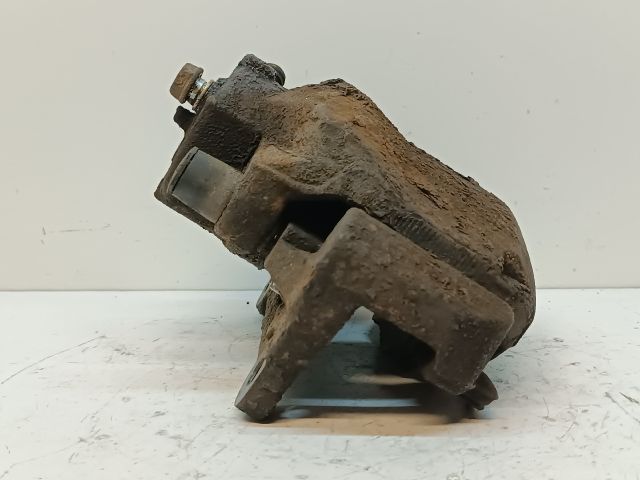 bontott HONDA ACCORD Bal első Féknyereg Munkahengerrel