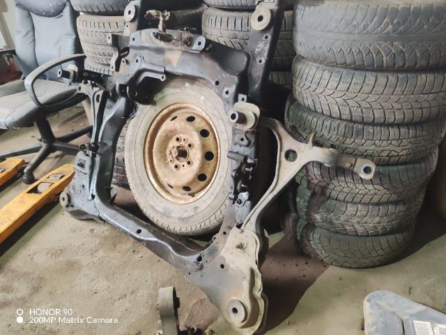 bontott HONDA ACCORD Első Bölcső