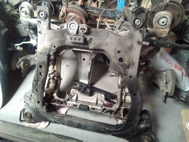 bontott HONDA ACCORD Első Bölcső