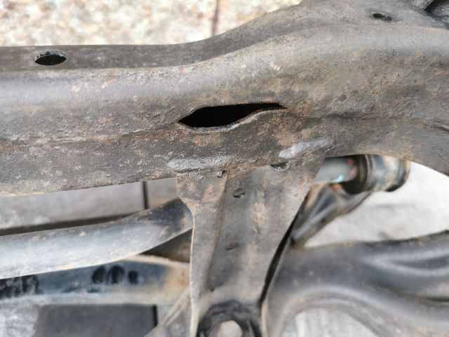 bontott HONDA ACCORD Hátsó Bölcső