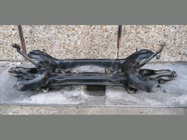 bontott HONDA ACCORD Hátsó Bölcső