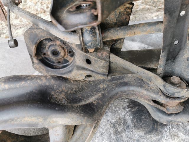 bontott HONDA ACCORD Hátsó Bölcső