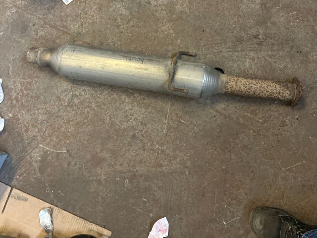 bontott HONDA ACCORD Hátsó Kipufogó Dob