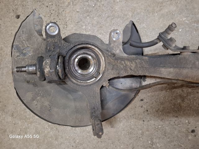 bontott HONDA ACCORD Jobb első Csonkállvány Kerékaggyal