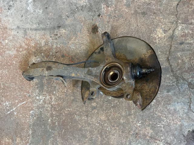 bontott HONDA ACCORD Jobb első Csonkállvány Kerékaggyal