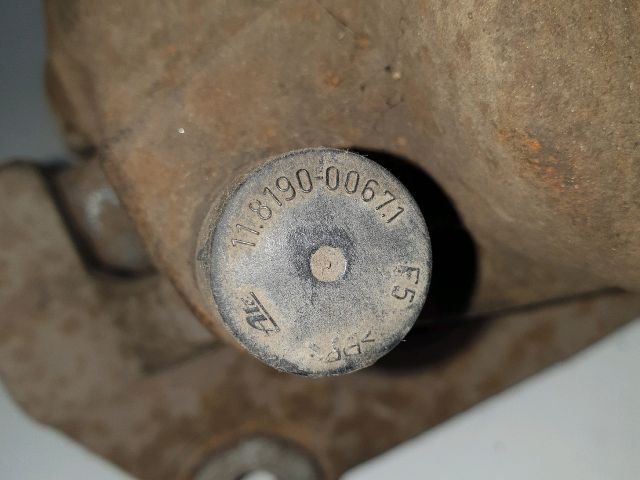 bontott HONDA ACCORD Jobb első Féknyereg Munkahengerrel