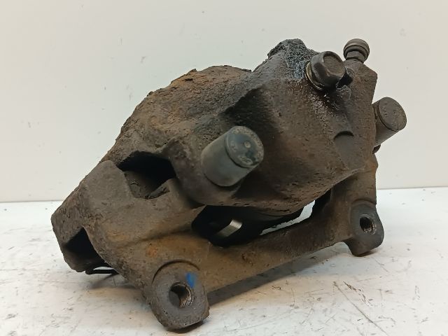 bontott HONDA ACCORD Jobb első Féknyereg Munkahengerrel