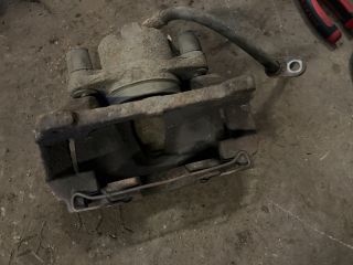 bontott HONDA ACCORD Jobb első Féknyereg Munkahengerrel