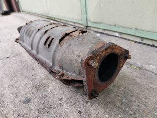 bontott HONDA ACCORD Katalizátor