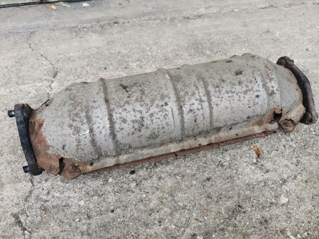 bontott HONDA ACCORD Katalizátor