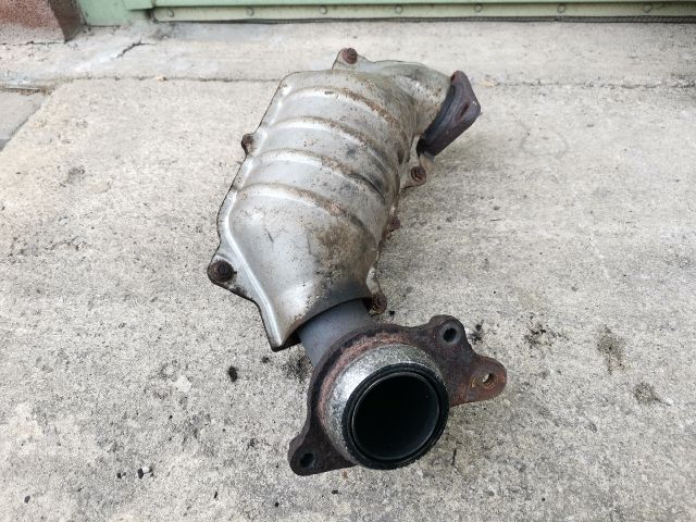 bontott HONDA ACCORD Katalizátor